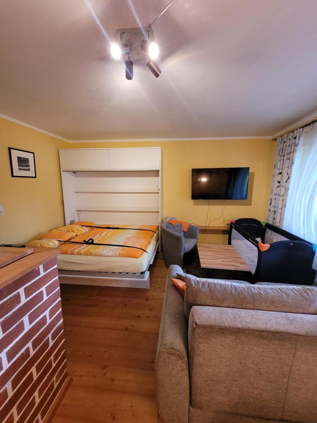 Schnuckeliges Appartement In Prien Am Chiemsee Zewnętrze zdjęcie