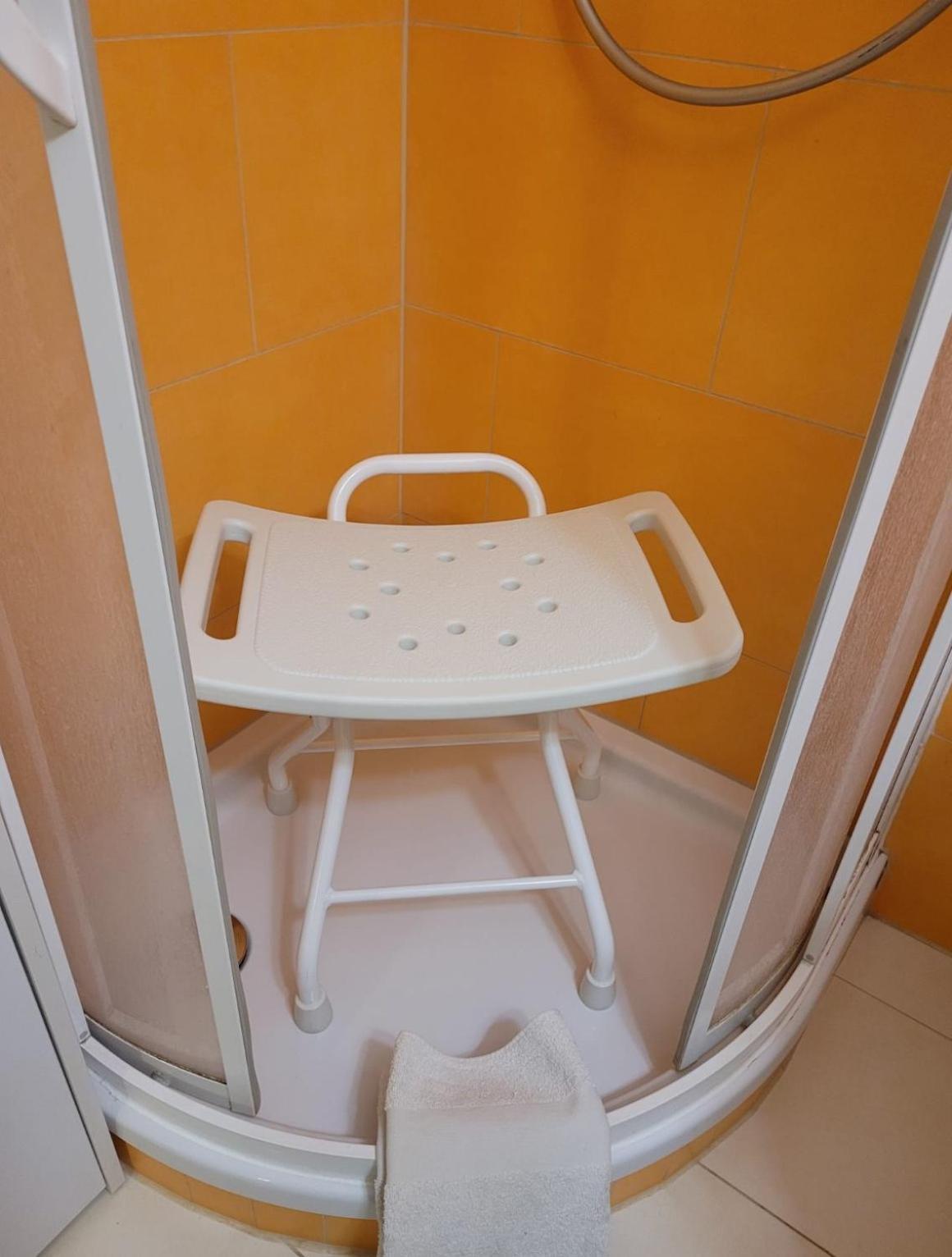 Schnuckeliges Appartement In Prien Am Chiemsee Zewnętrze zdjęcie
